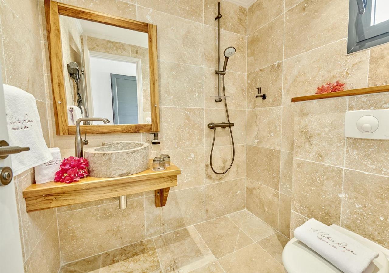 Les Galets Rouges Lodges&Spa Bouillante Extérieur photo