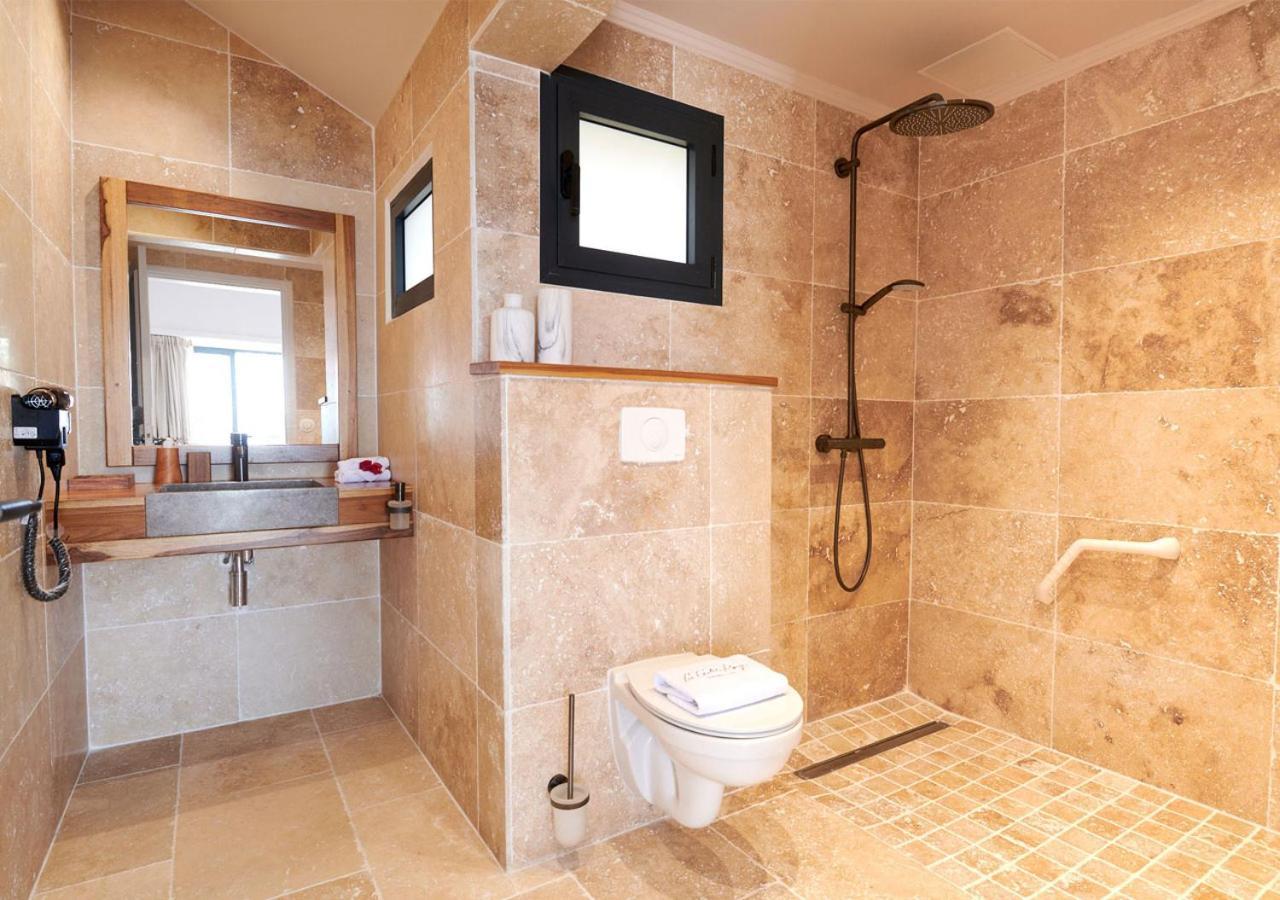 Les Galets Rouges Lodges&Spa Bouillante Extérieur photo